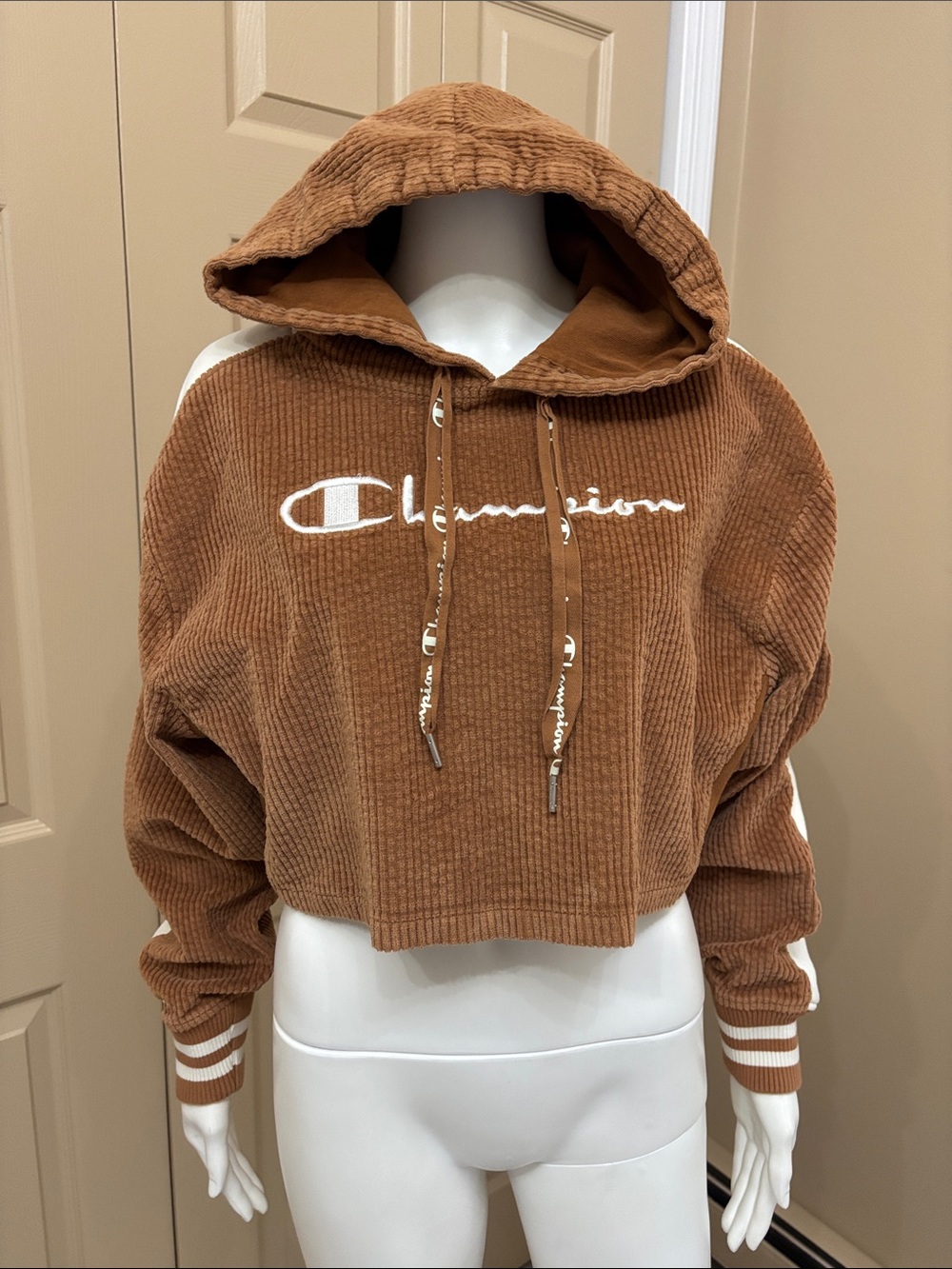 CHAMPION cropped corduroy hoodie